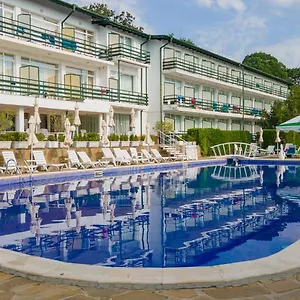 Kini Park & Free Parking 3* Złote Piaski